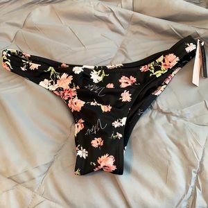 NWT VS black floral bikini bottom tanga ruched size L
